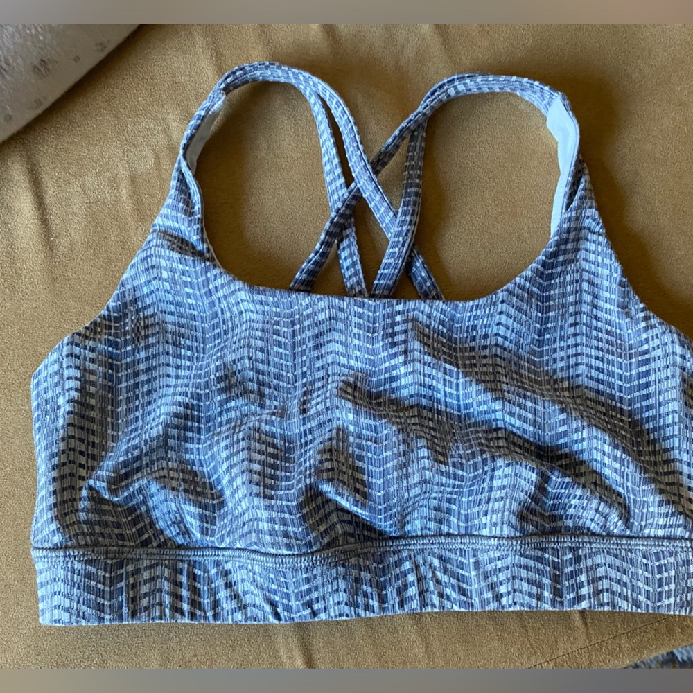 Lululemon energy bra 6